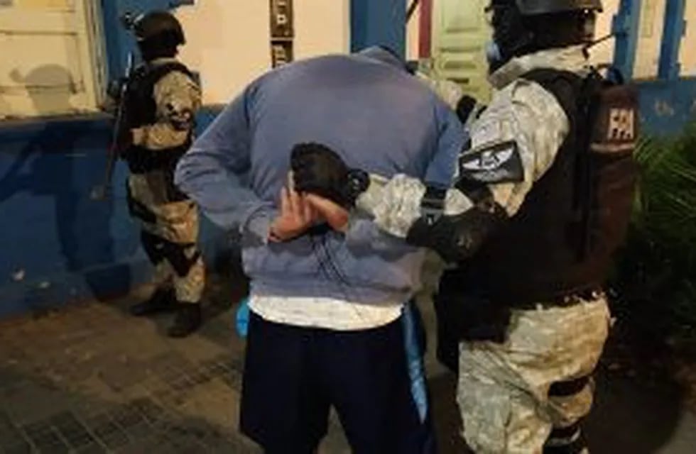 Dos detenidos y secuestro de cocaína en la ciudad de Cosquín. (Foto: Ministerio Público Fiscal).