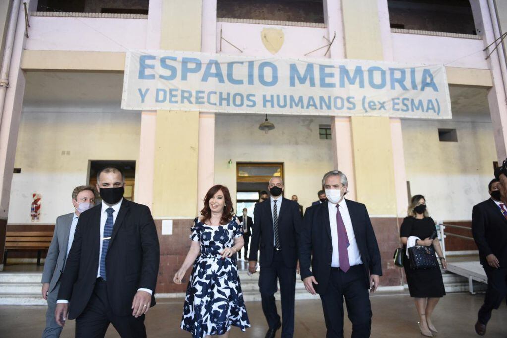 Alberto Fernández y Cristina Kirchner encabezaron un acto en la ex ESMA (Foto: Presidencia)