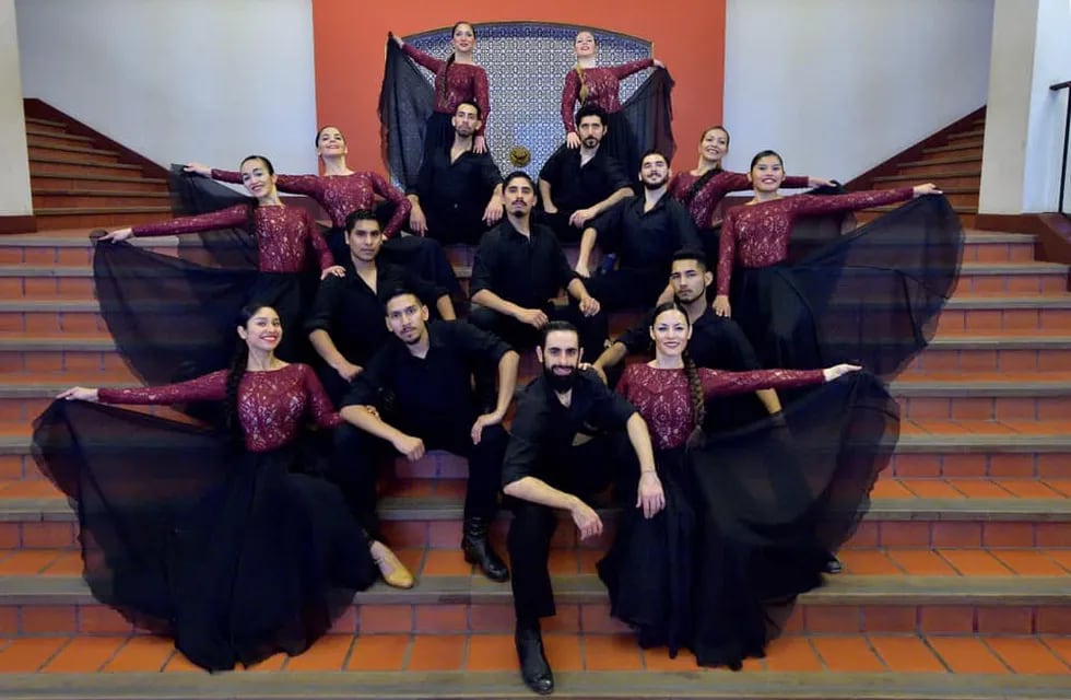 El Ballet Folklórico de la Provincia de Salta, Martín Miguel de Güemes.