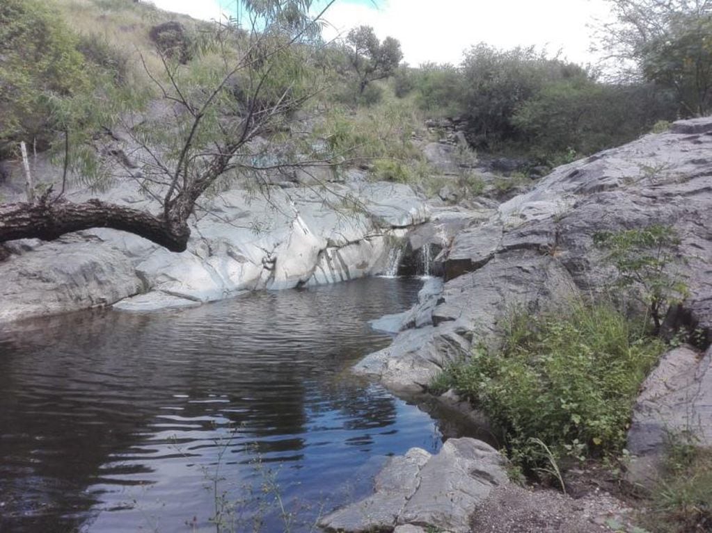 La cascada de barrio el Chorrito, La Calera.