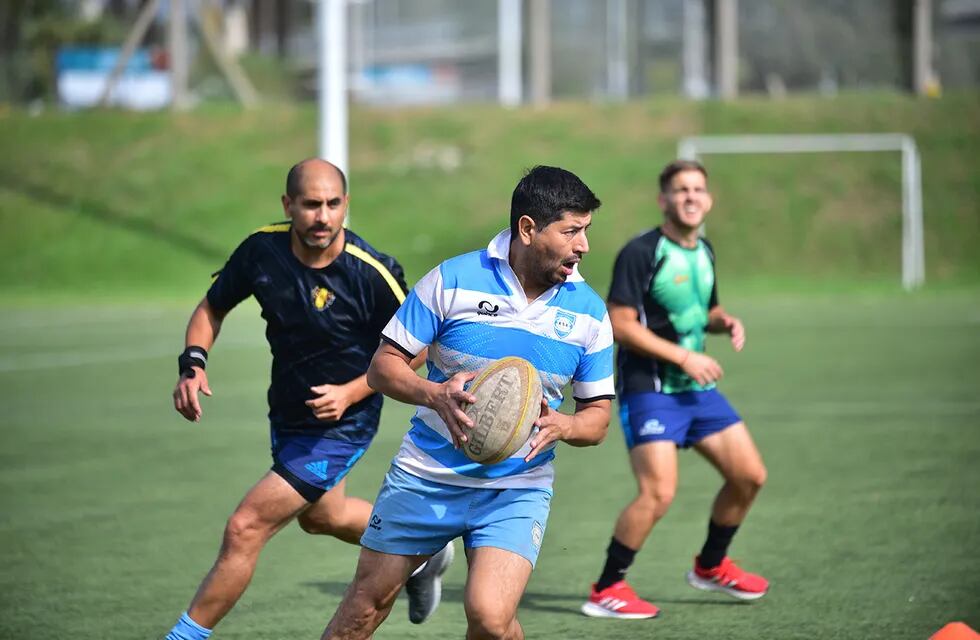 entrena selección argentina de rugby para sordos, que se prepara para el Mundial de la especialidad que empieza esta semana en Córdoba. ( Ramiro Pereyra /La Voz)