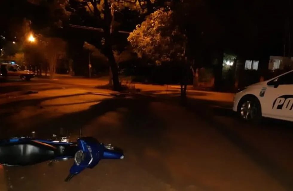 Despiste terminó con un motociclista herido de gravedad en Eldorado