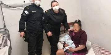 San Pedro: efectivos policiales ayudaron a dar a luz a una joven en su domicilio