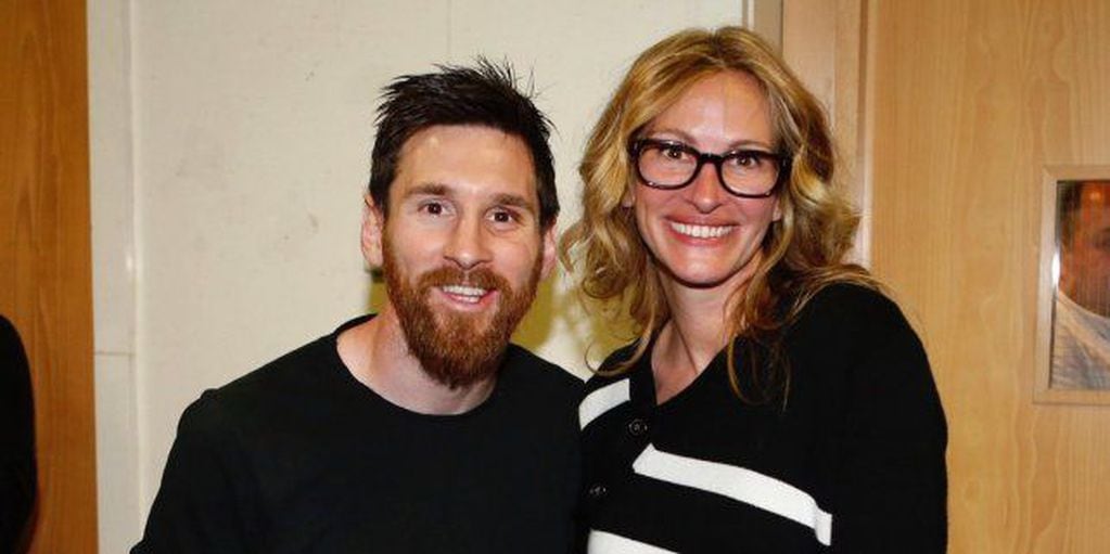 Julia Roberts junto a Lionel Messi.