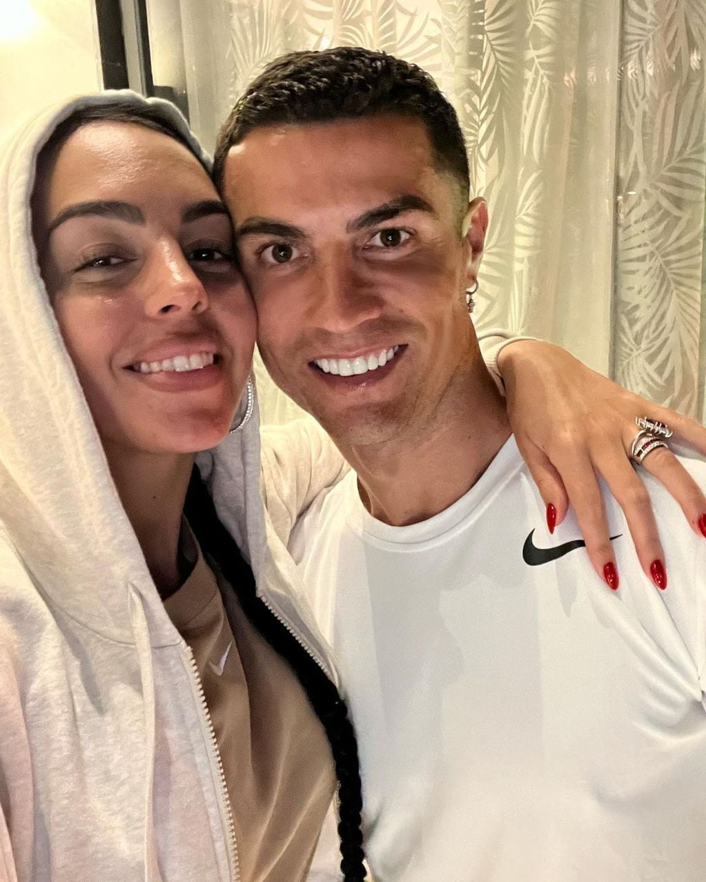 La foto que subió Georgina Rodríguez junto a Cristiano Ronaldo durante el Mundial Qatar.