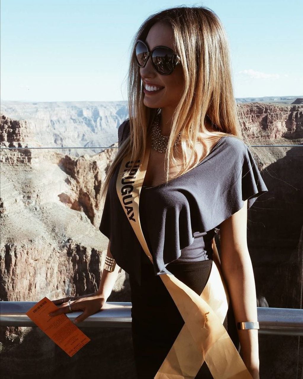 Además de triunfar como modelo y conductora, Melina Carballo cuenta con más de 38 mil seguidores en Instagram y es elegida por diversas marcas como influencer para promocionar sus productos  (Foto: Instagram/ @melcarballo_)