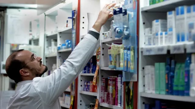 Tensión normal. Las farmacias están recibiendo PAMI con total normalidad en Mendoza Archivo / Los Andes