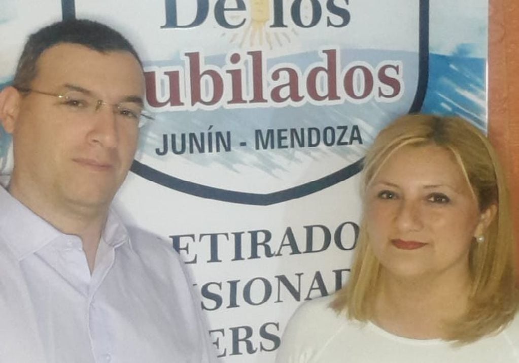 Maximiliano Walter Simone y  Carolina Coria son los candidatos a concejales por el Partido de los Jubilados en Junín. Gentileza