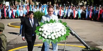 El intendente de Gualeguaychú encabezó el homenaje a los héroes de Malvinas