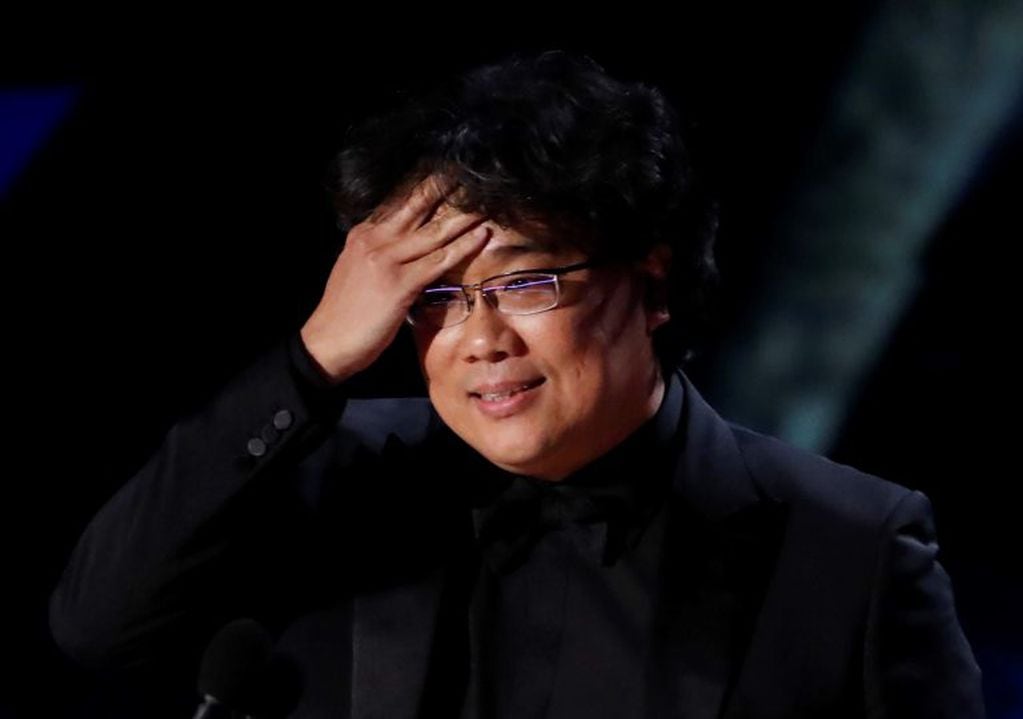 Bong Joon Ho recibe el premio a Mejor Director. (Foto: REUTERS)