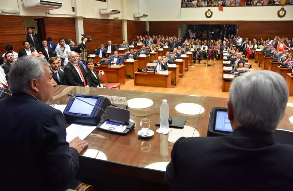 El gobernador Morales habla en la Legislatura de Jujuy