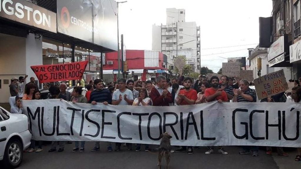 Marcha Multisectorial - Crédito: Vía Gualeguaychú