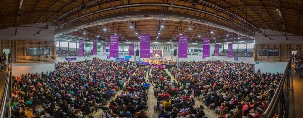 Multitudinario 7º Mate Bingo de la Municipalidad de Ushuaia en homenaje a las mujeres