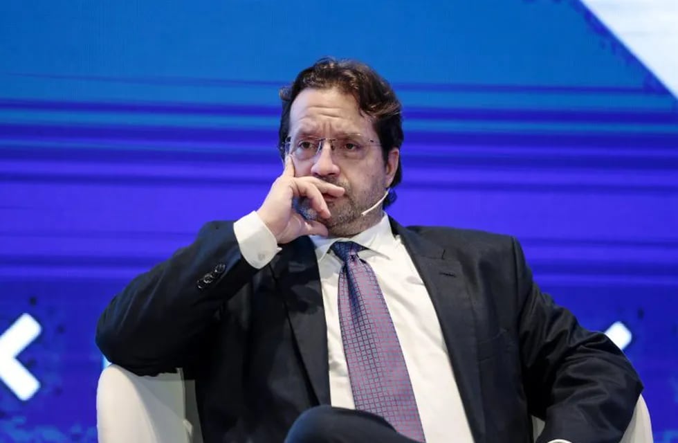 Marco Lavagna, economic adviser and son to presidential candidate Roberto Lavagna, listens during the Institute for Business Development of Argentina (IDEA) Management Week conference in Buenos Aires, Argentina, on Tuesday, Aug. 27, 2019. Argentina's peso fell by the most in almost two weeks after opposition leader Alberto Fernandez criticized an accord with the International Monetary Fund, saying it had failed to meet any of its objectives. Photographer: Sarah Pabst/Bloomberg