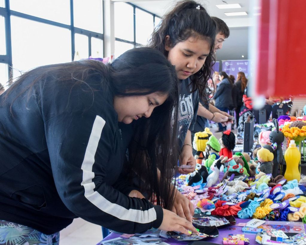 Más de 30 emprendedoras participaron de la Expo-Feria de Verano en Ushuaia