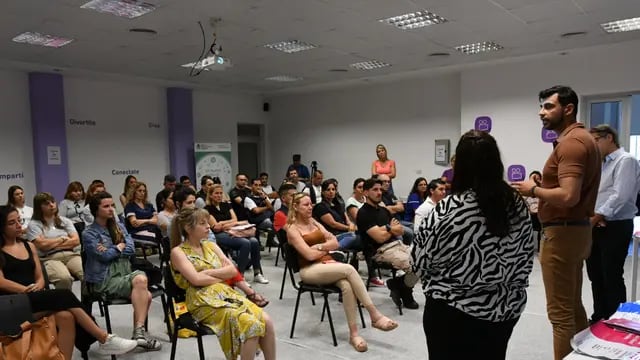 Reunión para capacitar sobre trata de personas en Rafaela