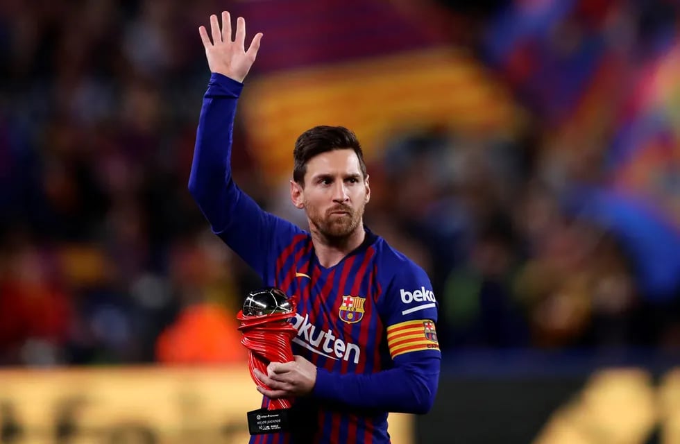 Lionel Messi podría seguir su carrera en Francia o en Inglaterra.