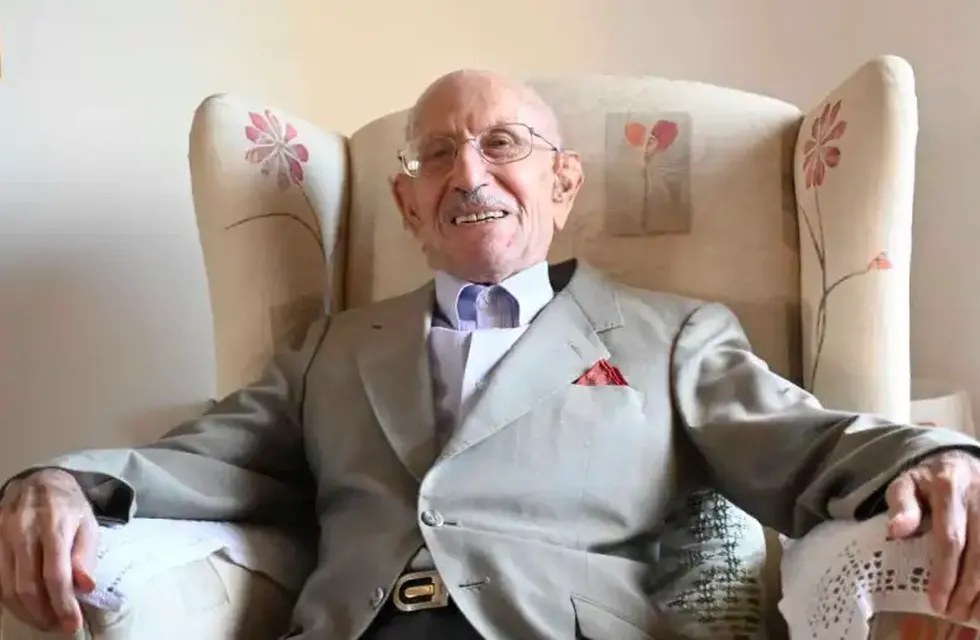 Aurelio Sebastián Celada, el argentino que cumple 100 años y planea vivir muchos más.