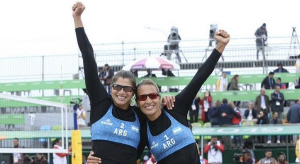 Ana Gallay y Fernanda Pereyra, selección femenina de beach voley.