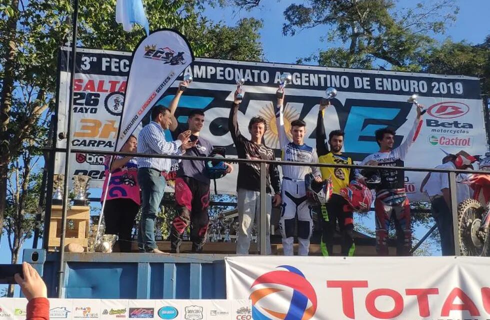 El joven piloto de Santa Rosa de Calamuchita, Luciano Robledo, se qudó con la victoria en la competencia que se disputó en Orán, Salta.
