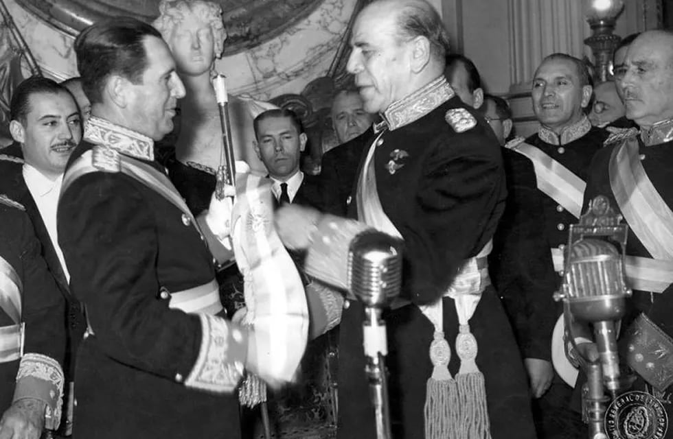 Perón toma posesión de la Presidencia de la Nación en 1946