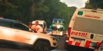 Accidente de tránsito causa interrupción en la Ruta N12 cerca de Puerto Iguazú