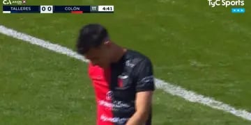 Rubén Botta se lamenta por el penal fallado en Mendoza para Colón ante Talleres por Copa Argentina
