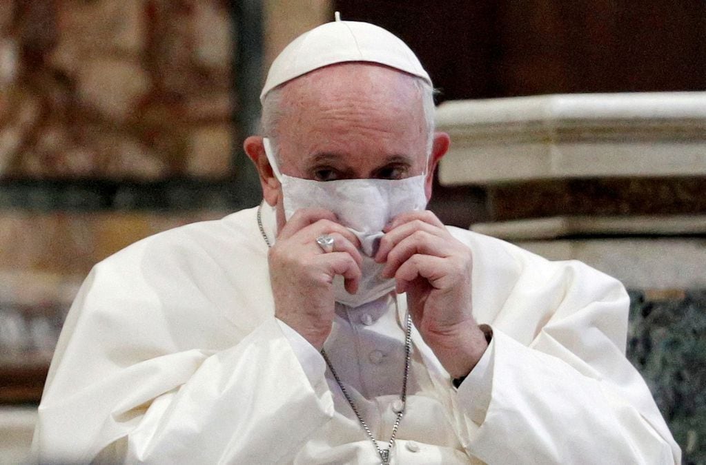 El papa Francisco se convirtió en un defensor del barbijo.