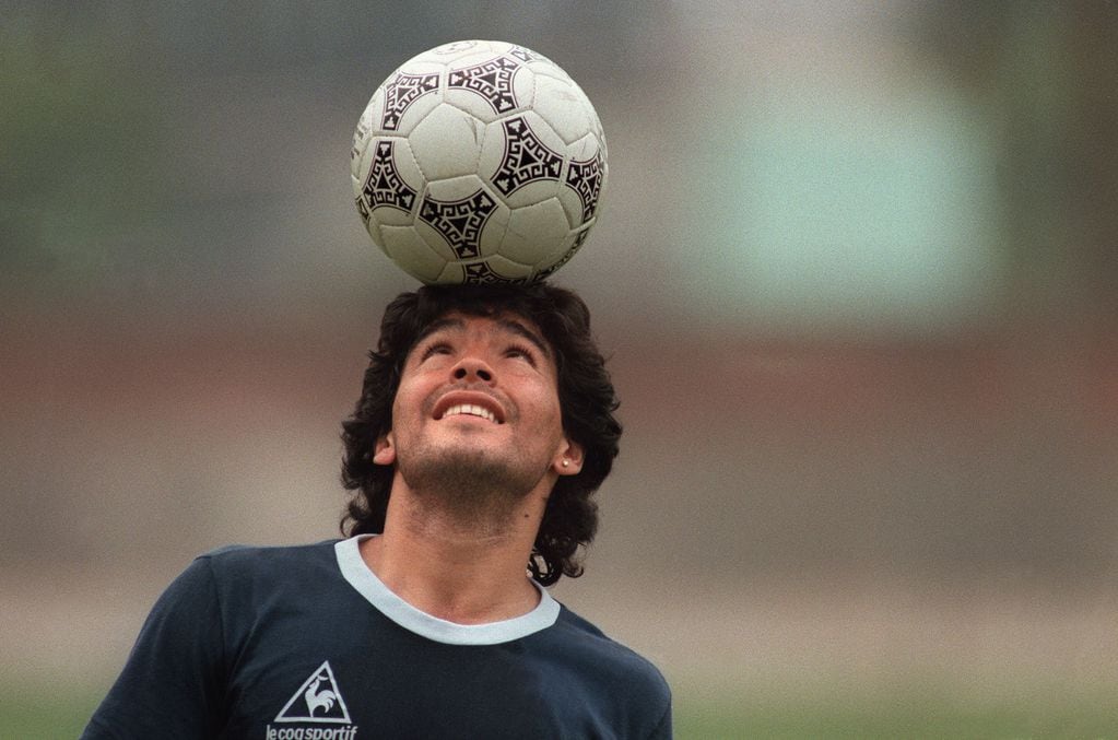 Diego Maradona, en una práctica previa al Mundial de México 1986.
