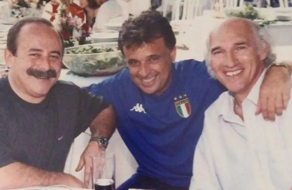 Daniel Comba junto a Jorge Guinzburg y Carlos Bianchi. (Foto: archivo).