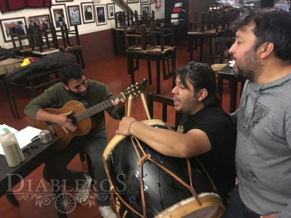 Las Voces y Diableros de Orán preparan un espectáculo virtual (Facebook Diableros de Orán)