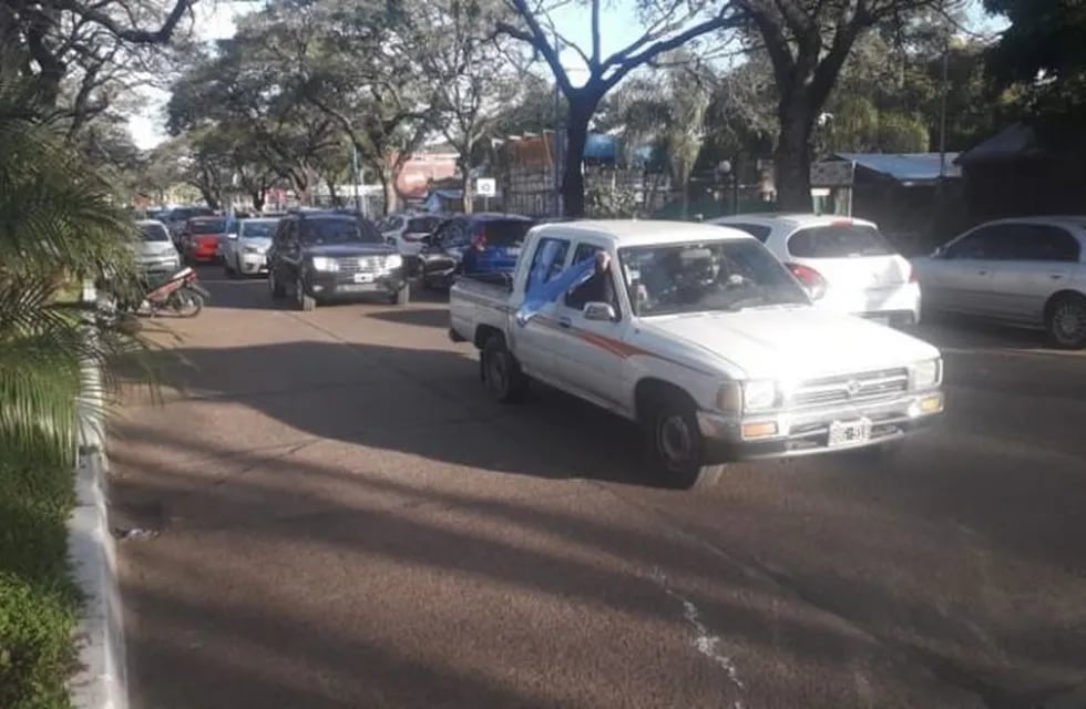 Caravana en Concordia, 9 de julio