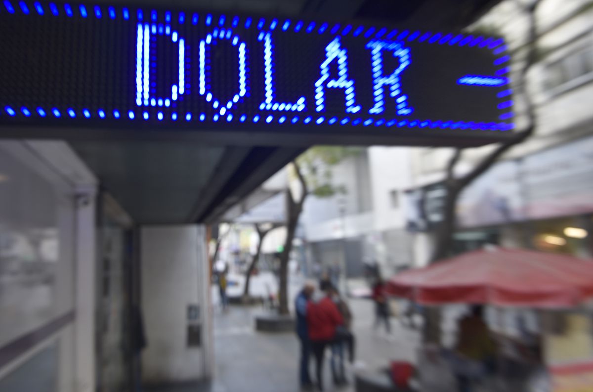 El dólar blue volvió a subir en Córdoba.