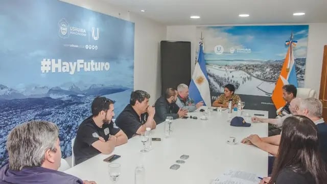 Ushuaia: reunión de autoridades