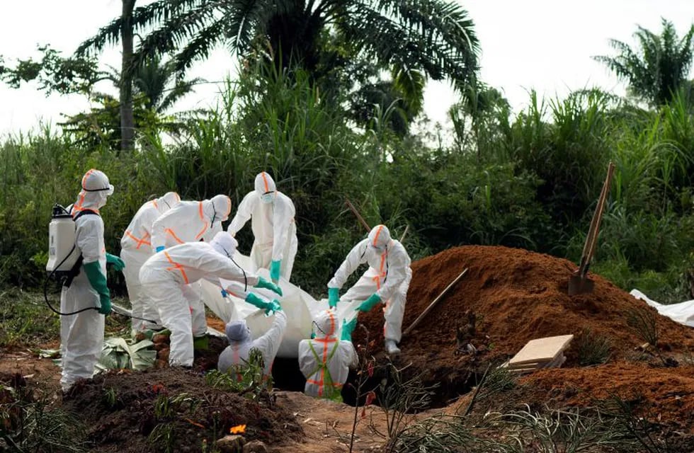 OMS declara emergencia mundial por brote de ébola en Congo. AP.