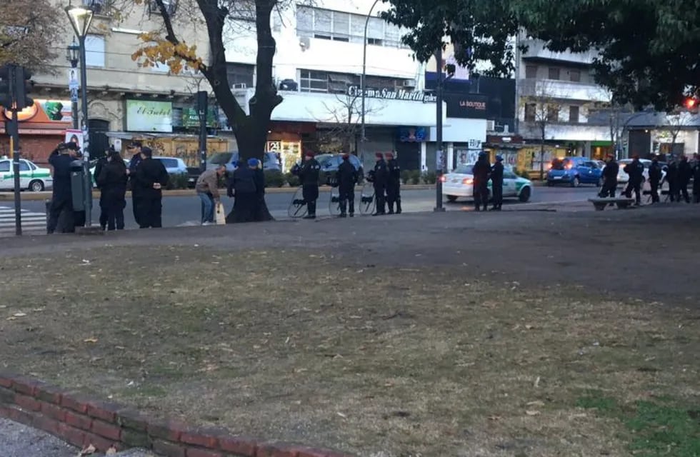Desalojo de Manteros en el centro de La Plata