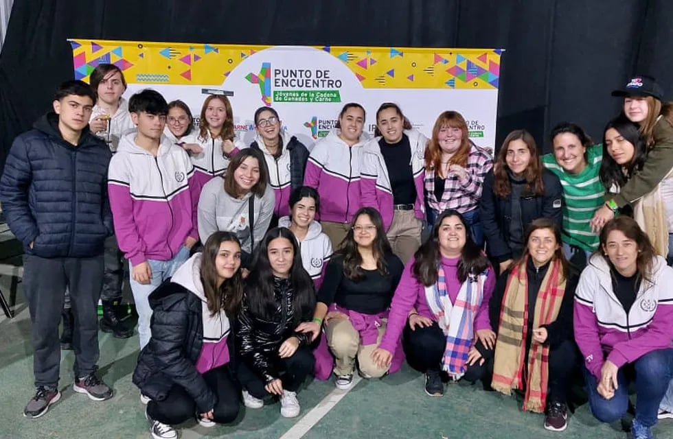 Estudiantes de Tres Arroyos participaron del encuentro del Instituto de la Promoción de la Carne Vacuna Argentina