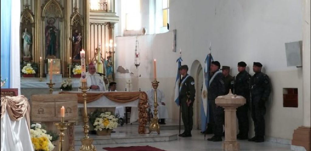 El monseñor Daniel Fernández ofició el Te Deum del 25 de Mayo en San Pedro de Jujuy.