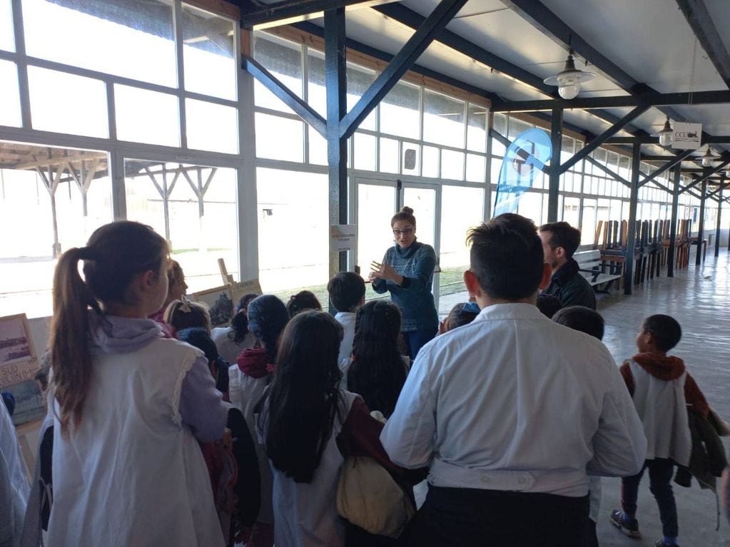 Visita de alumnos de la Escuela Nº 26 al Centro Cultural La Estación