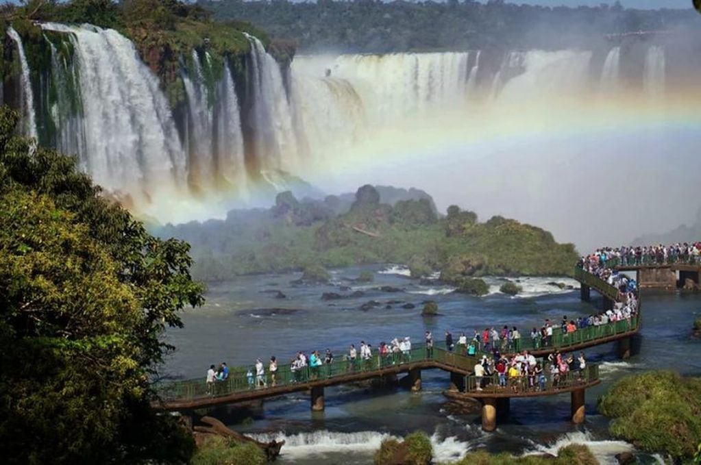 El Parque Nacional Iguazú encabeza la lista de los diez parques más visitados.