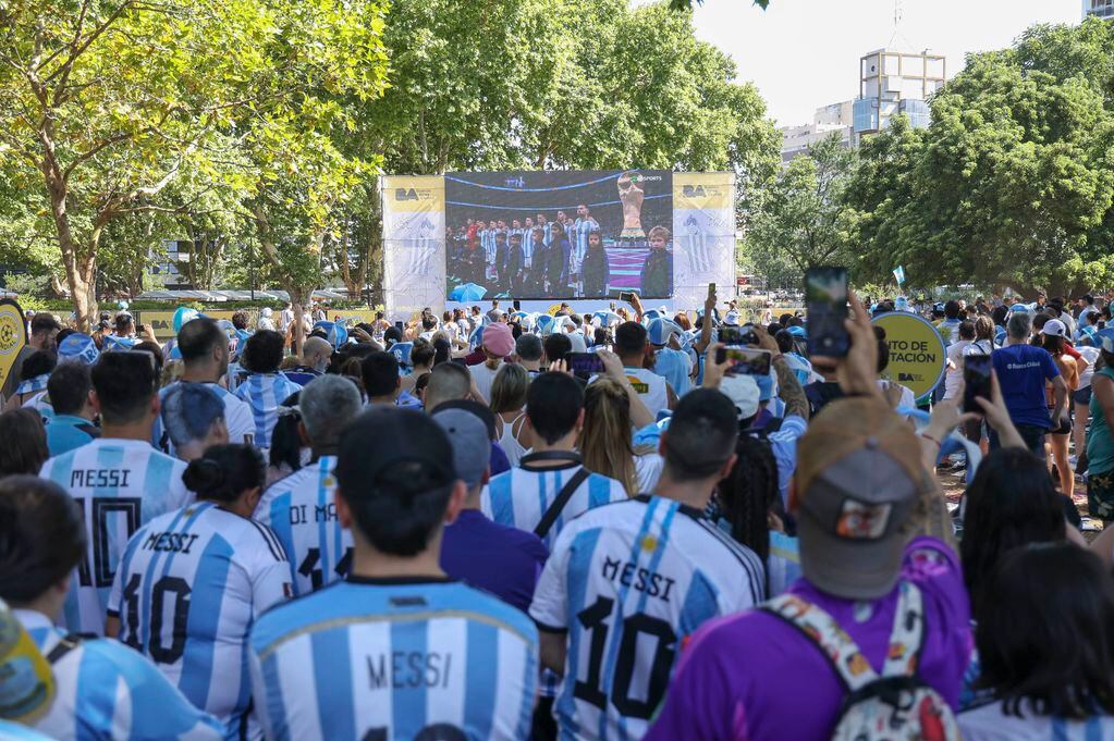 La Ciudad agregó nuevos puntos para ver los partidos de la Selección en pantalla gigante