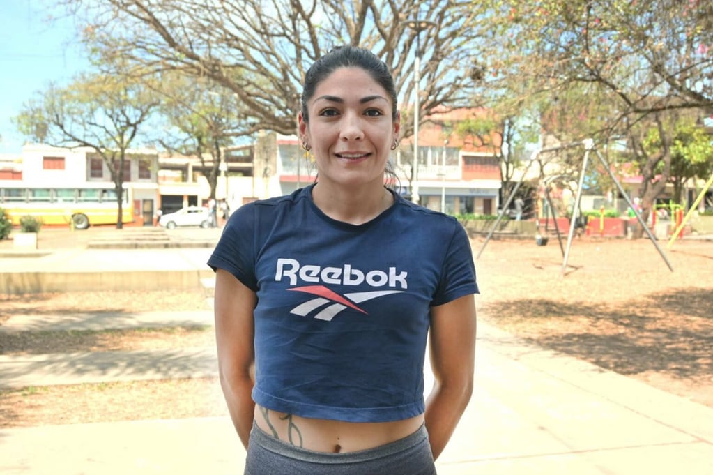 Brenda Carabajal, la campeona jujeña que conduce la Escuela Municipal de Boxeo de la Municipalidad de San Salvador de Jujuy.