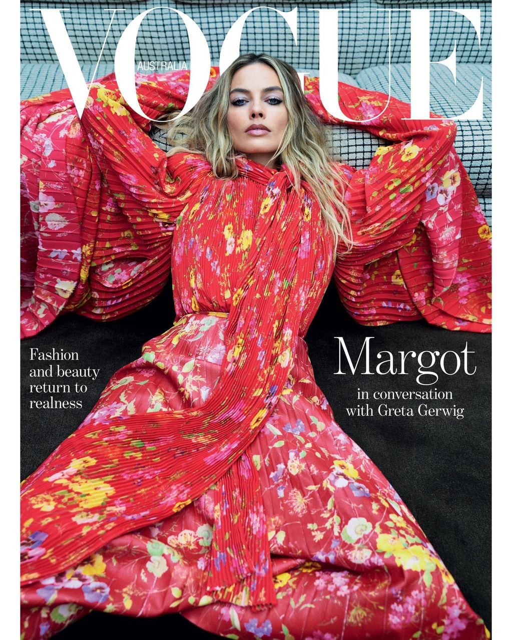 Margot Robbie posó para Vogue con tres looks sorprendentes
