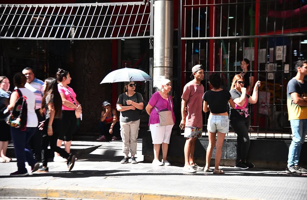 Después de las lluvias, el calor se instala de nuevo en Córdoba (Foto Pedro Castillo).