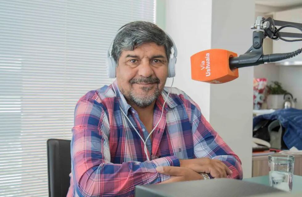 Juan Carlos Arcando - Via Ushuaia Radio