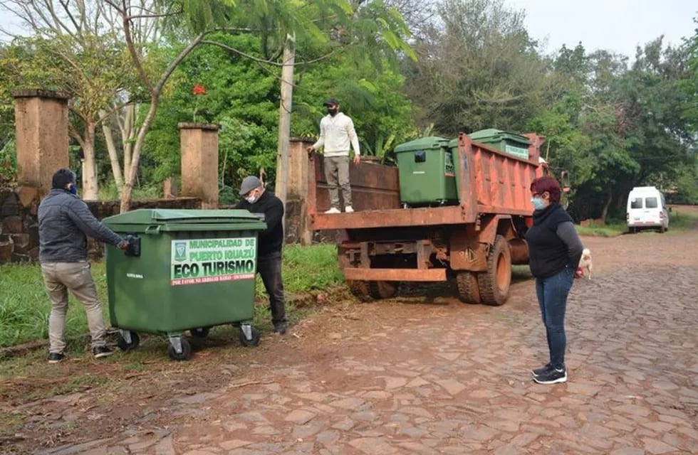 Luego de los reclamos, el barrio Santa Rosa de Iguazú recibió beneficios