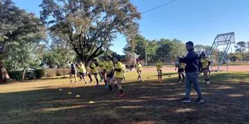 1er encuentro de Rugby Femenino en el Club Capri