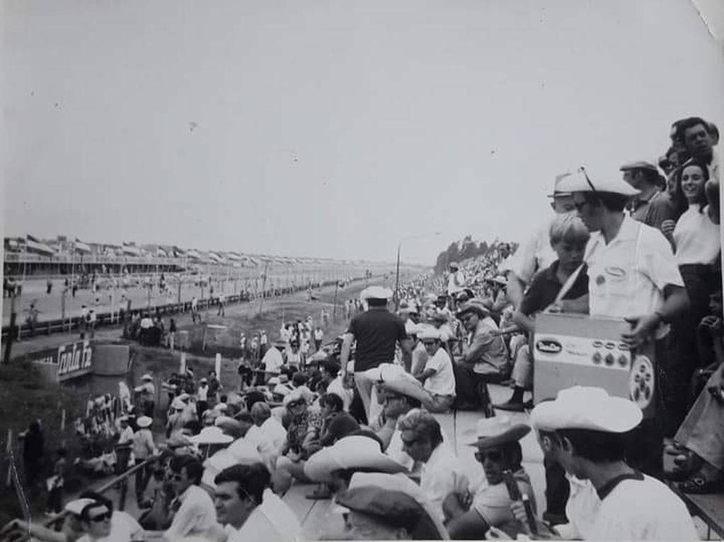 Una vista desde las tribunas: 38.000 personas pagaron entrada para ver las 300 indy