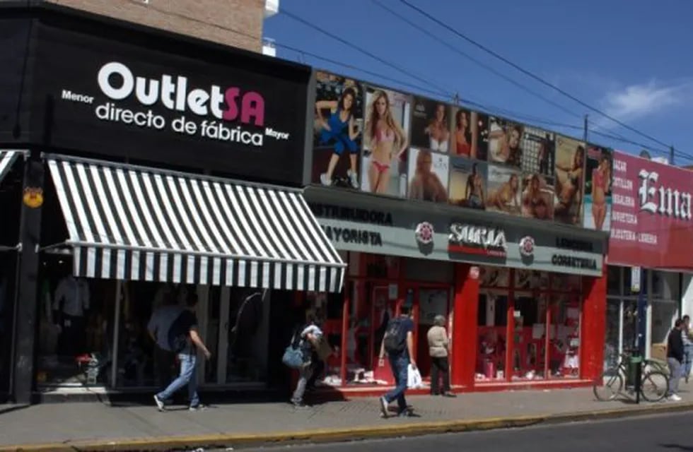 Ventas bajas en los comercios de calle San Luis para el Día del Padre