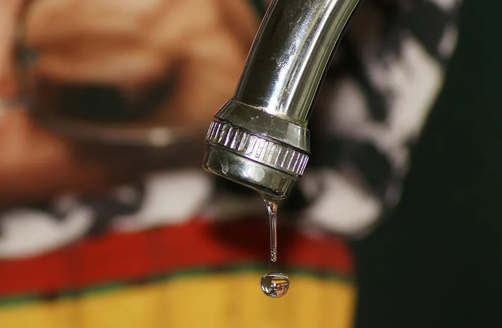 Un pico que pierde agua puede provocar que se derrochen alrededor de 90 litros por semana. Foto: Pixabay / Aguas Cordobesas